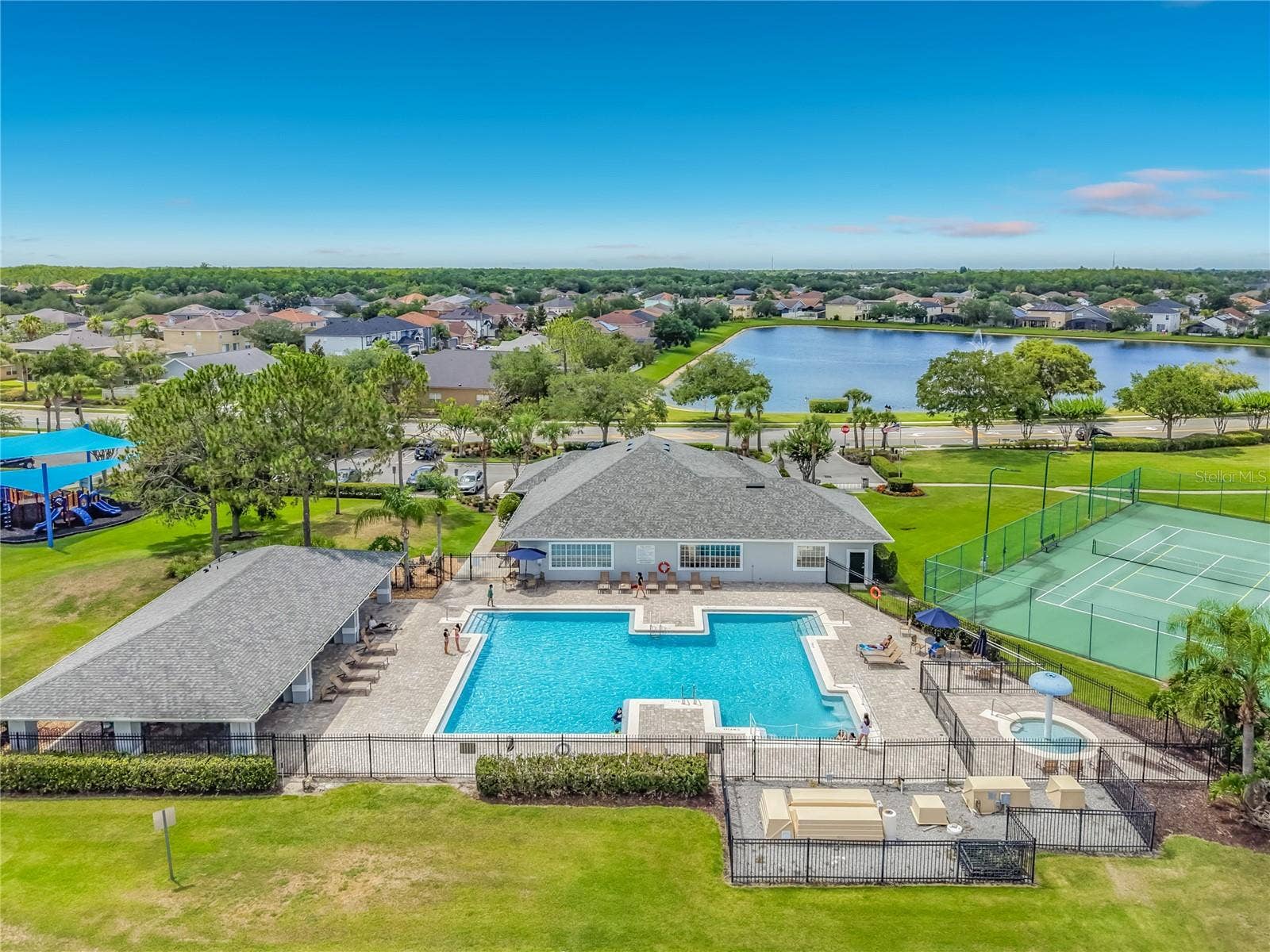 13412 SUMMER RAIN DRIVE, Orlando, FL 32828 13412 SUMMER RAIN DRIVE, Orlando, FL 32828