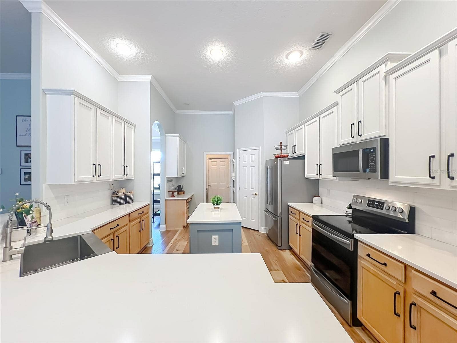 13412 SUMMER RAIN DRIVE, Orlando, FL 32828 13412 SUMMER RAIN DRIVE, Orlando, FL 32828