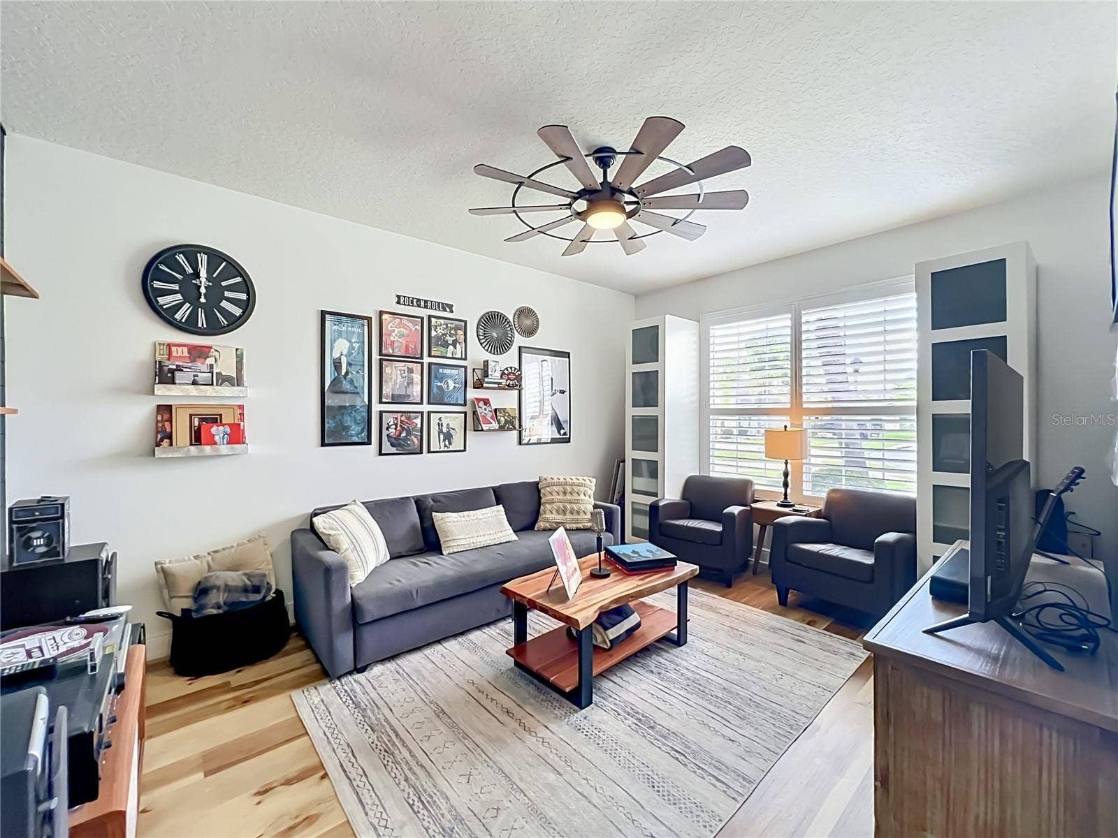 13412 SUMMER RAIN DRIVE, Orlando, FL 32828 13412 SUMMER RAIN DRIVE, Orlando, FL 32828