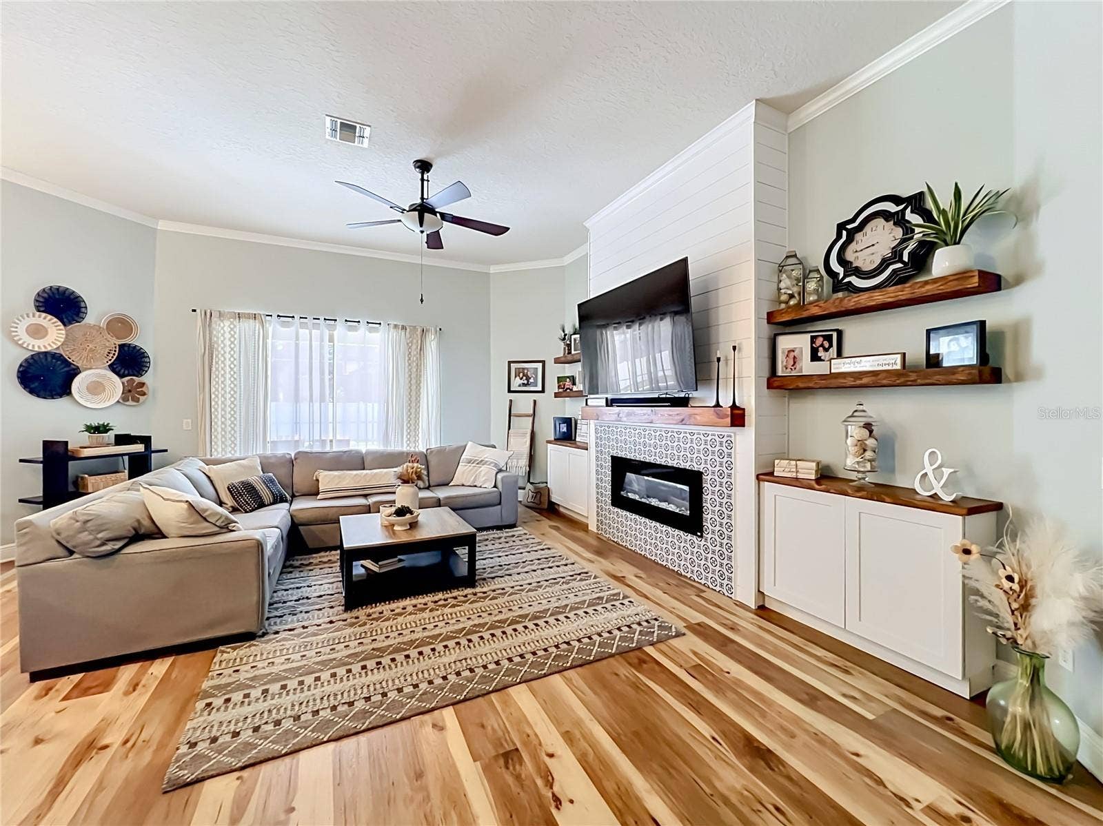 13412 SUMMER RAIN DRIVE, Orlando, FL 32828 13412 SUMMER RAIN DRIVE, Orlando, FL 32828