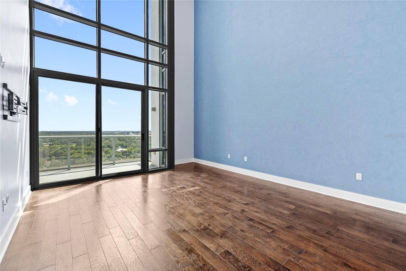 260 S OSCEOLA AVENUE, #1611, Orlando, FL 32801 260 S OSCEOLA AVENUE, #1611, Orlando, FL 32801
