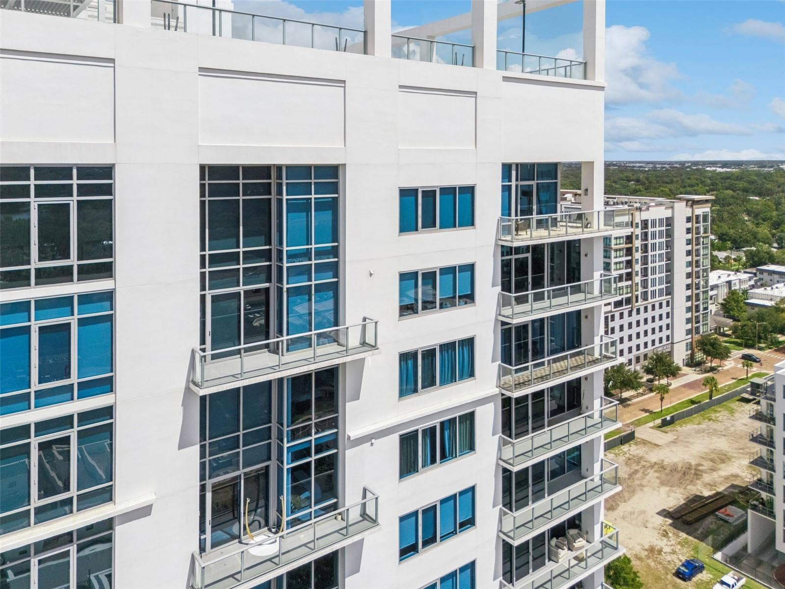 260 S OSCEOLA AVENUE, #1611, Orlando, FL 32801 260 S OSCEOLA AVENUE, #1611, Orlando, FL 32801