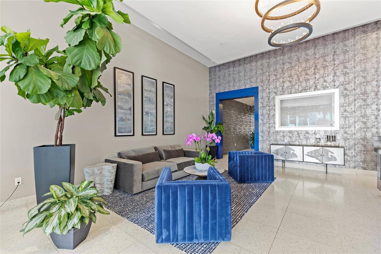 260 S OSCEOLA AVENUE, #1611, Orlando, FL 32801 260 S OSCEOLA AVENUE, #1611, Orlando, FL 32801