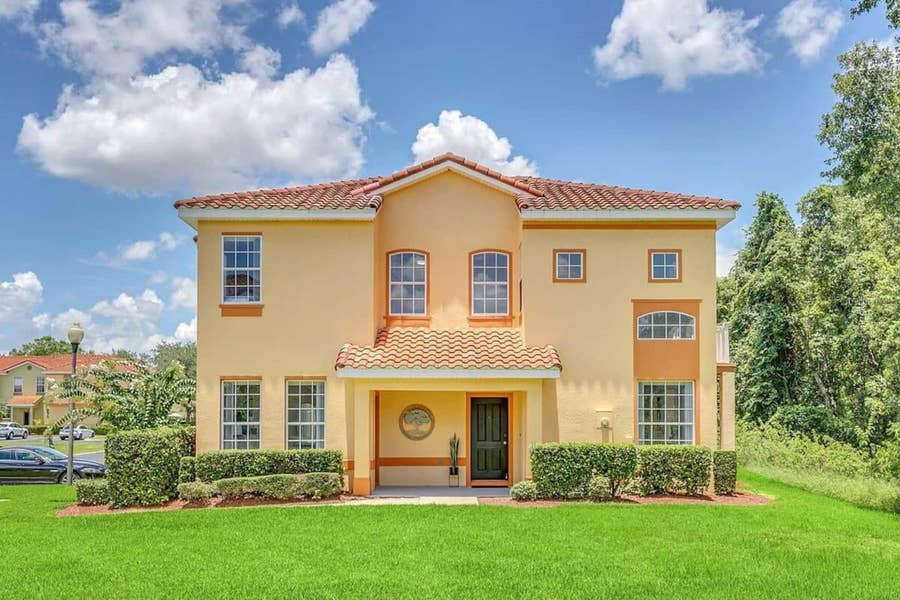 Property photo for 407 MADISON CIRCLE, Davenport, FL