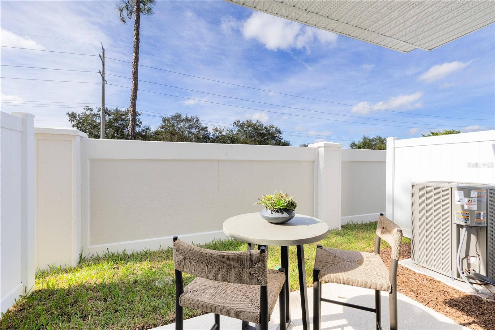 4407 JETTY LANE NE, Palm Bay, FL 32905 Model Home Design Only. Pictures and furnishings are for illustrative purposes only. Elevations, colors and options may vary. Furniture is for model home staging only.