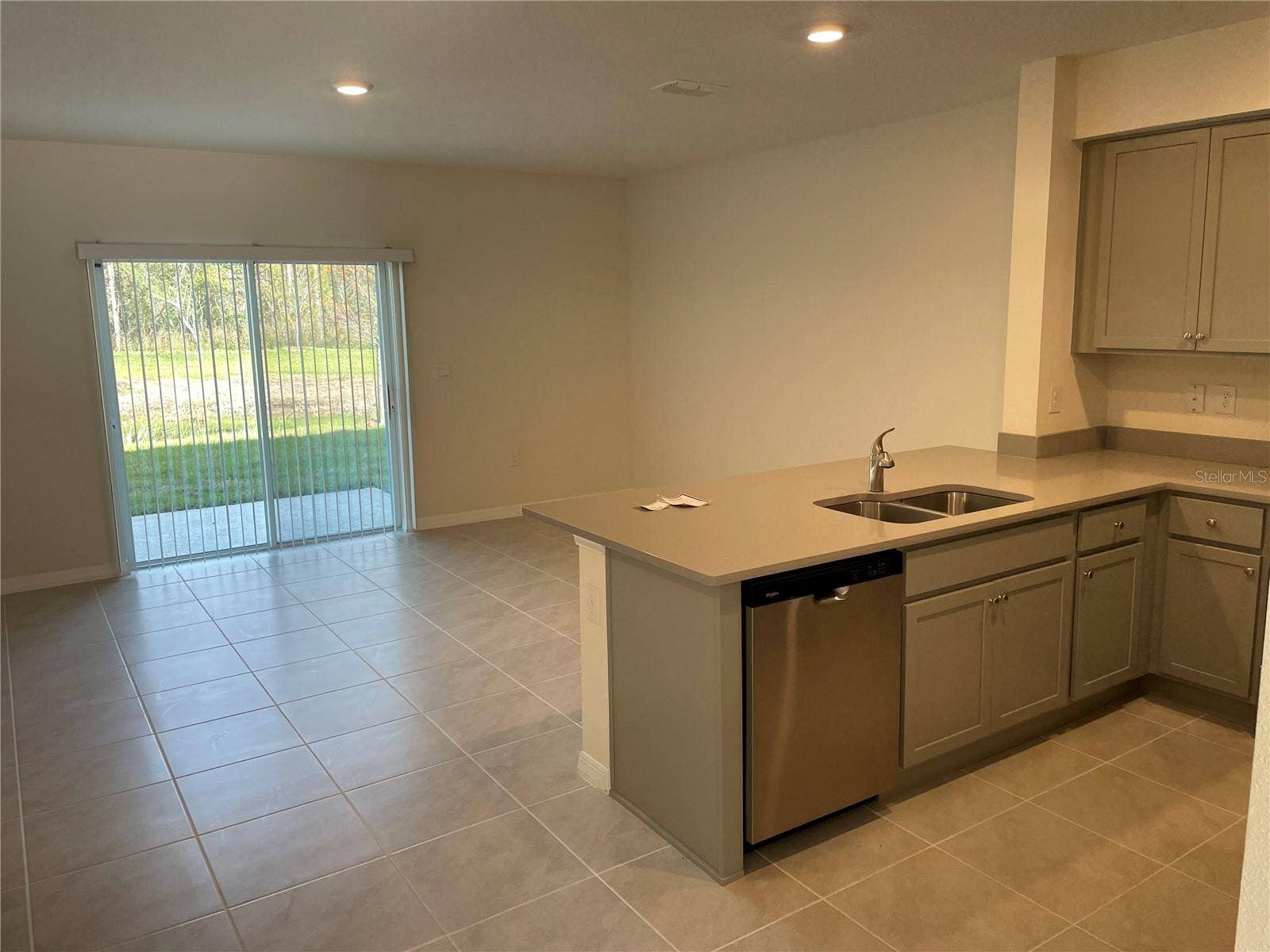 3053 CANARY AVENUE, Davenport, FL 33837 3053 CANARY AVENUE, Davenport, FL 33837