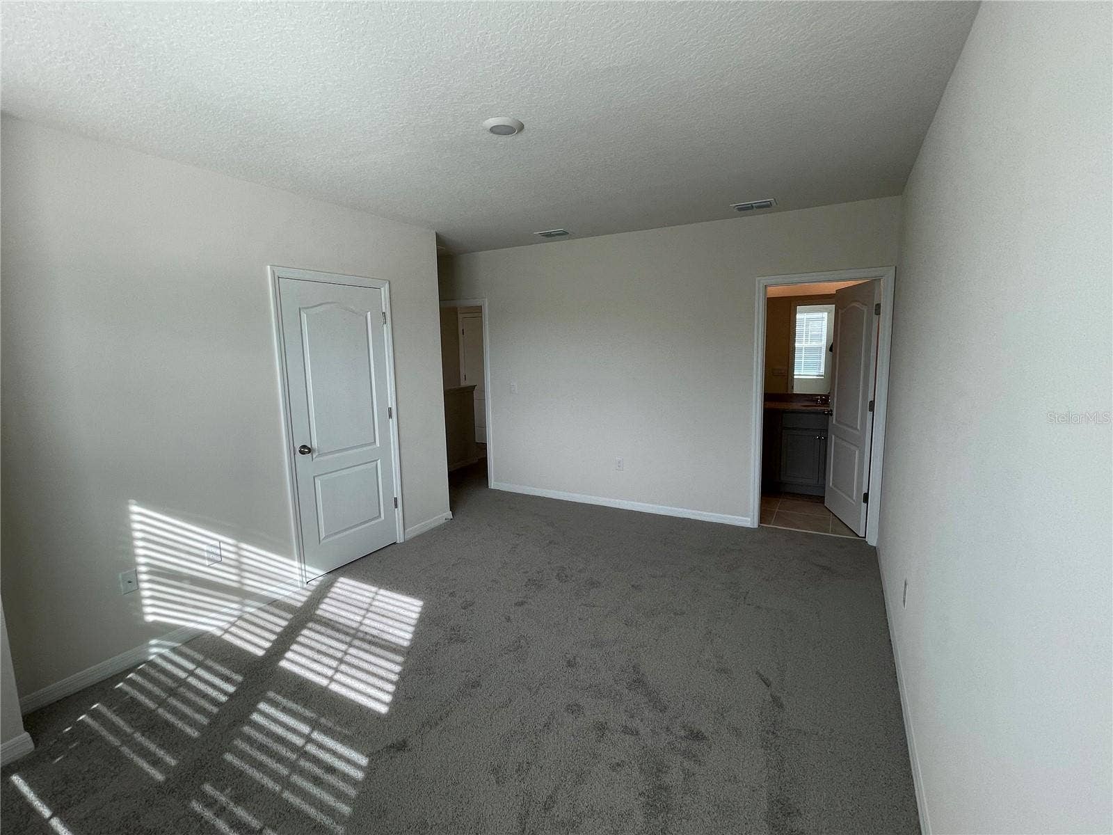 3053 CANARY AVENUE, Davenport, FL 33837 3053 CANARY AVENUE, Davenport, FL 33837