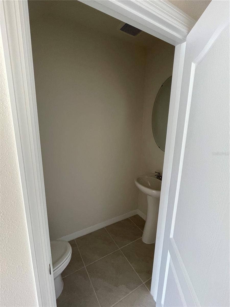 3053 CANARY AVENUE, Davenport, FL 33837 3053 CANARY AVENUE, Davenport, FL 33837