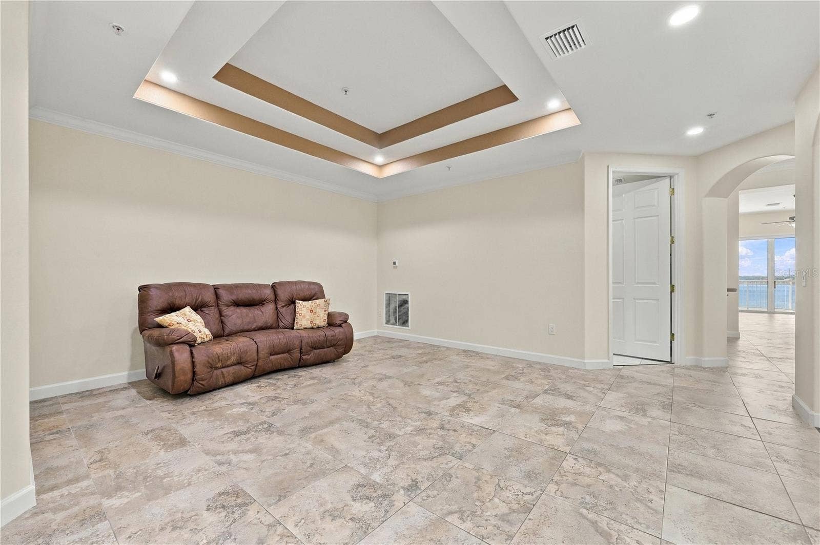 8749 THE ESPLANADE, #16, Orlando, FL 32836 8749 THE ESPLANADE, #16, Orlando, FL 32836