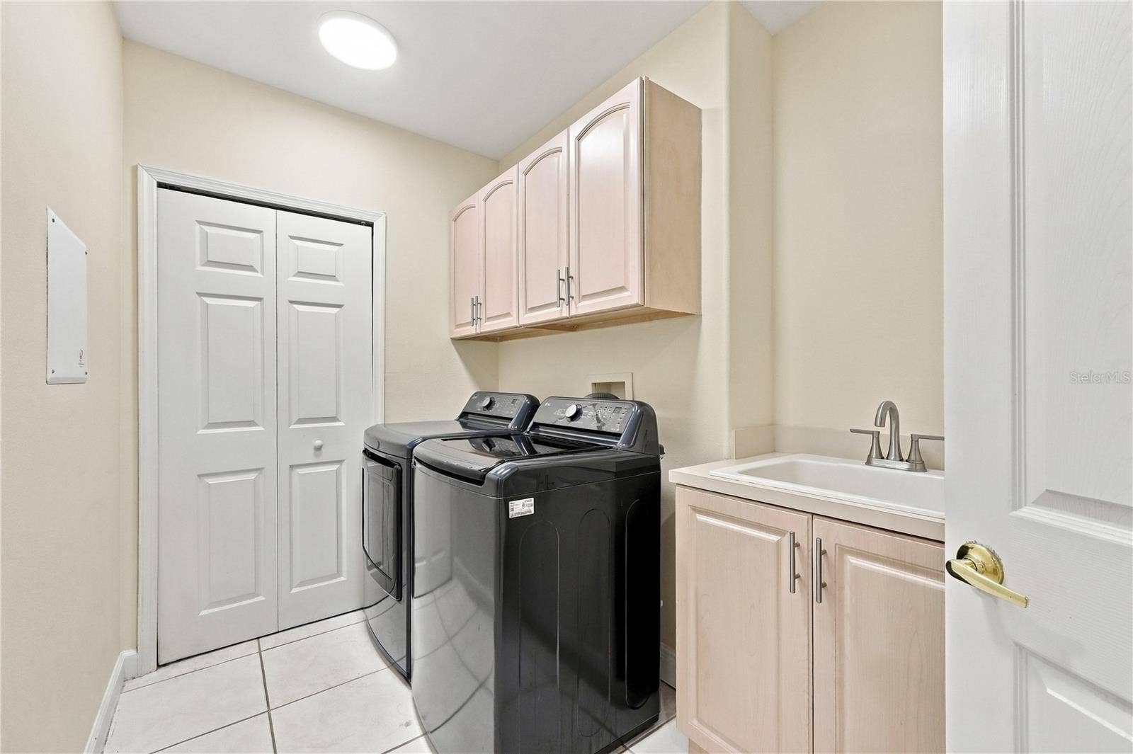 8749 THE ESPLANADE, #16, Orlando, FL 32836 8749 THE ESPLANADE, #16, Orlando, FL 32836