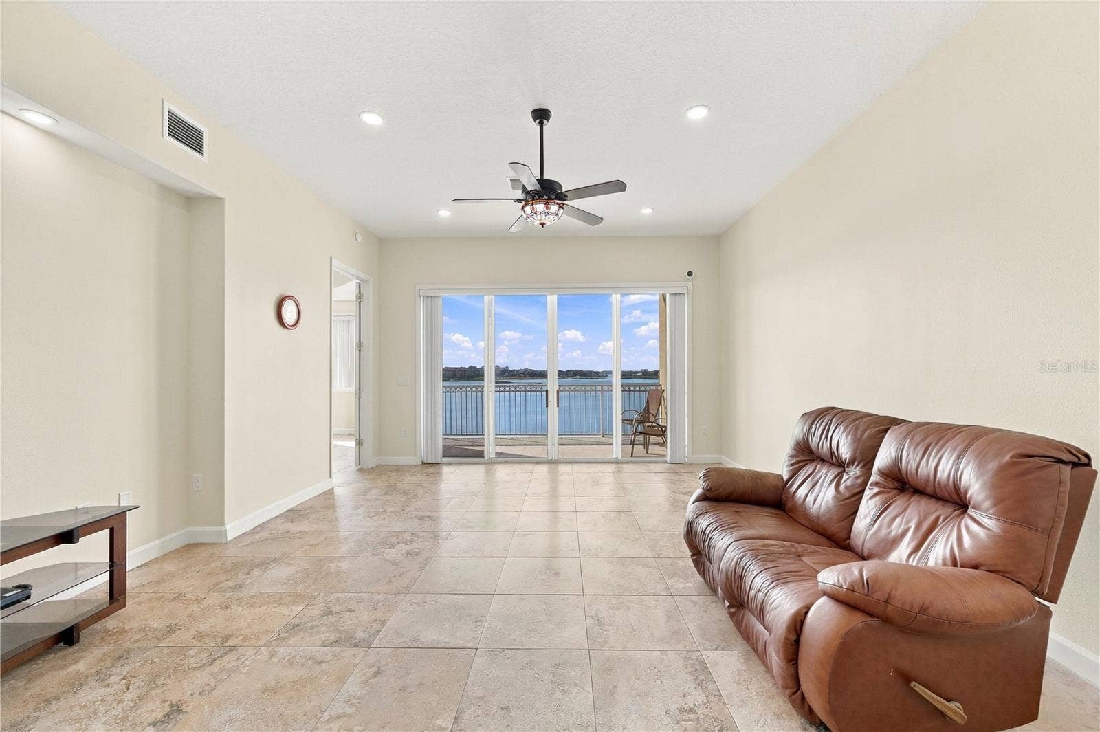8749 THE ESPLANADE, #16, Orlando, FL 32836 8749 THE ESPLANADE, #16, Orlando, FL 32836