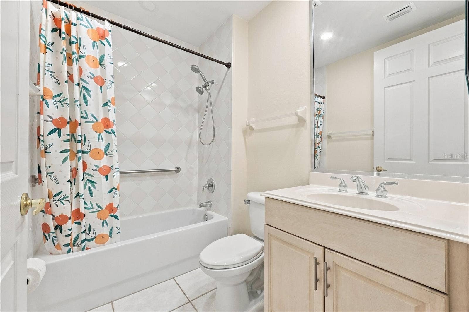 8749 THE ESPLANADE, #16, Orlando, FL 32836 8749 THE ESPLANADE, #16, Orlando, FL 32836