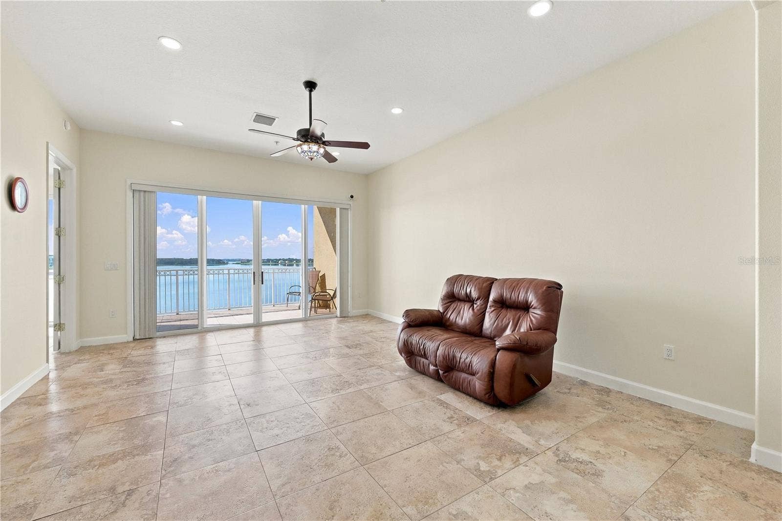 8749 THE ESPLANADE, #16, Orlando, FL 32836 8749 THE ESPLANADE, #16, Orlando, FL 32836