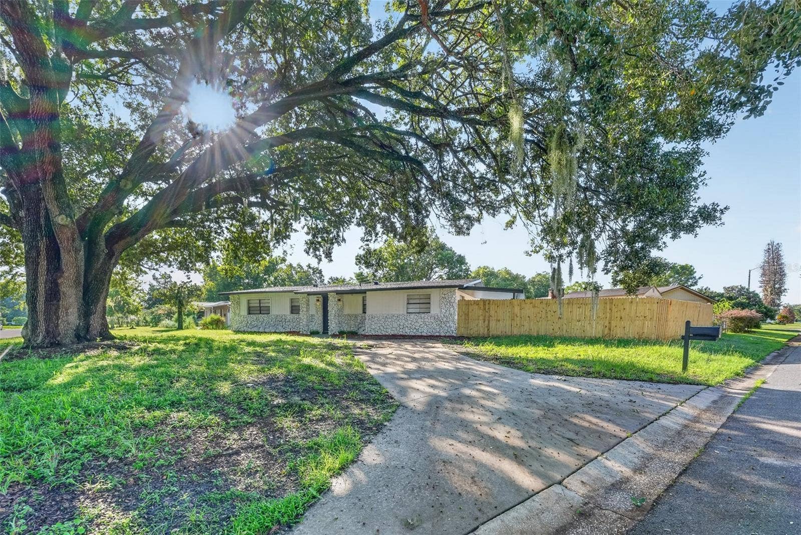 10810 GENEVIEVE STREET, Orlando, FL 32825