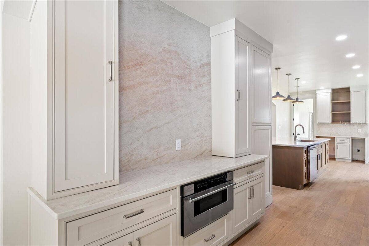 609 CALHOUN AVENUE, Destin, FL 32541 609 CALHOUN AVENUE, Destin, FL 32541