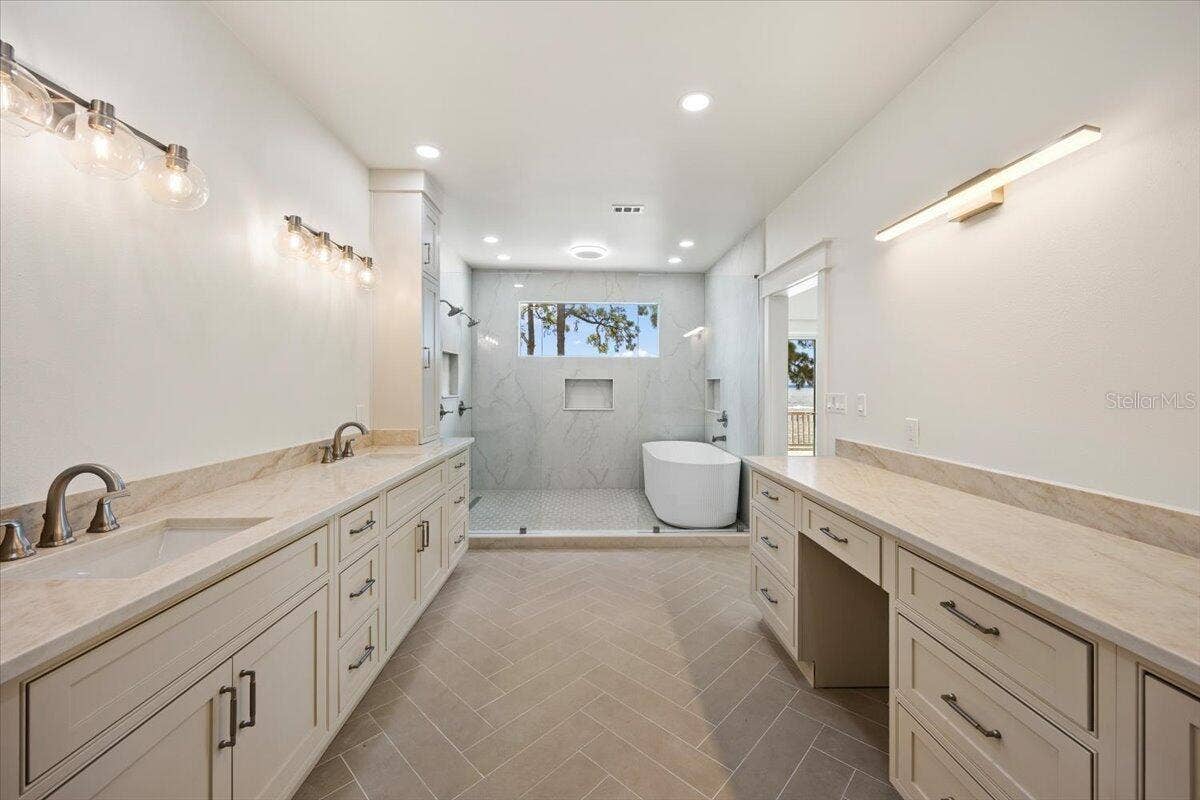 609 CALHOUN AVENUE, Destin, FL 32541 609 CALHOUN AVENUE, Destin, FL 32541