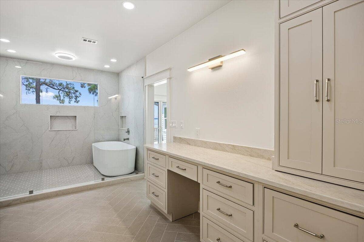 609 CALHOUN AVENUE, Destin, FL 32541 609 CALHOUN AVENUE, Destin, FL 32541
