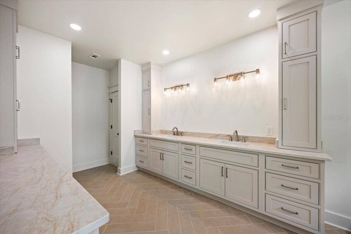 609 CALHOUN AVENUE, Destin, FL 32541 609 CALHOUN AVENUE, Destin, FL 32541