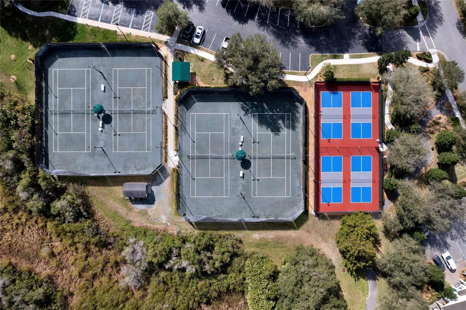 202 DRUMMOND LANE, Deland, FL 32724 Victoria Gardens 4-lighted tennis & pickleball courts