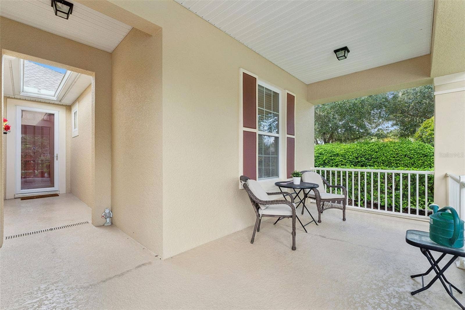 202 DRUMMOND LANE, Deland, FL 32724 Spacious 13'6" x 8' Front Porch & glass storm door at Front Door