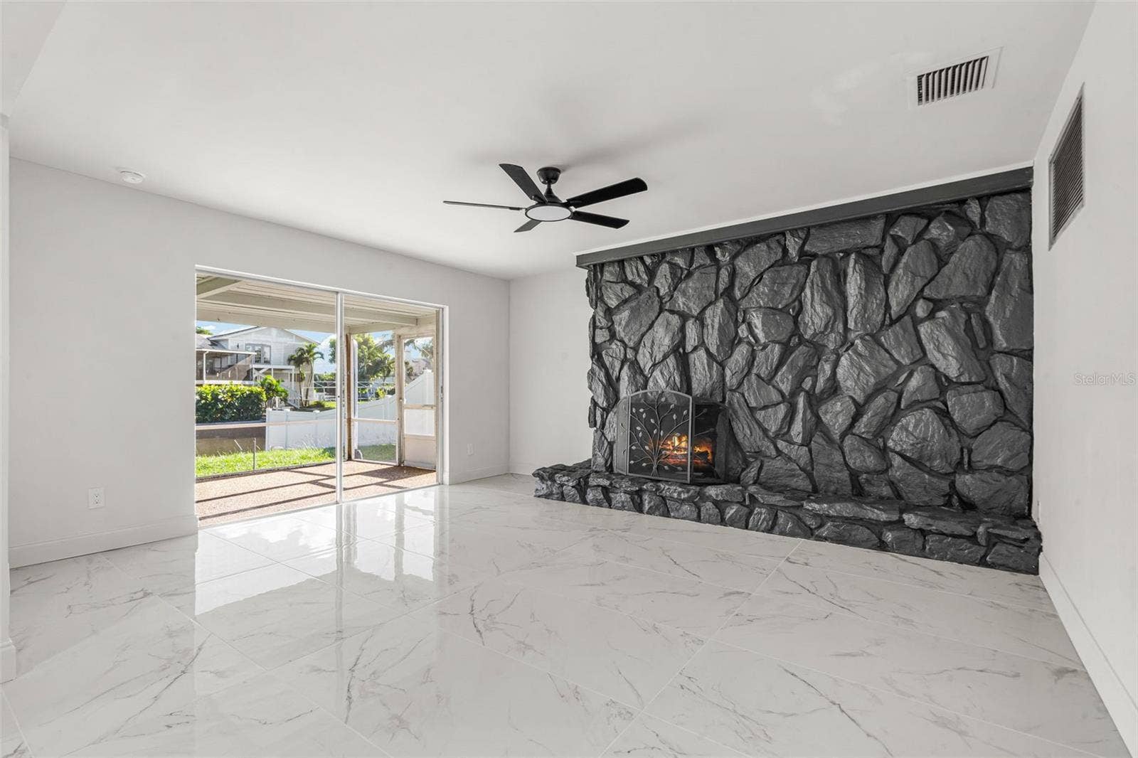 4405 PINFISH LANE, Palmetto, FL 34221 4405 PINFISH LANE, Palmetto, FL 34221