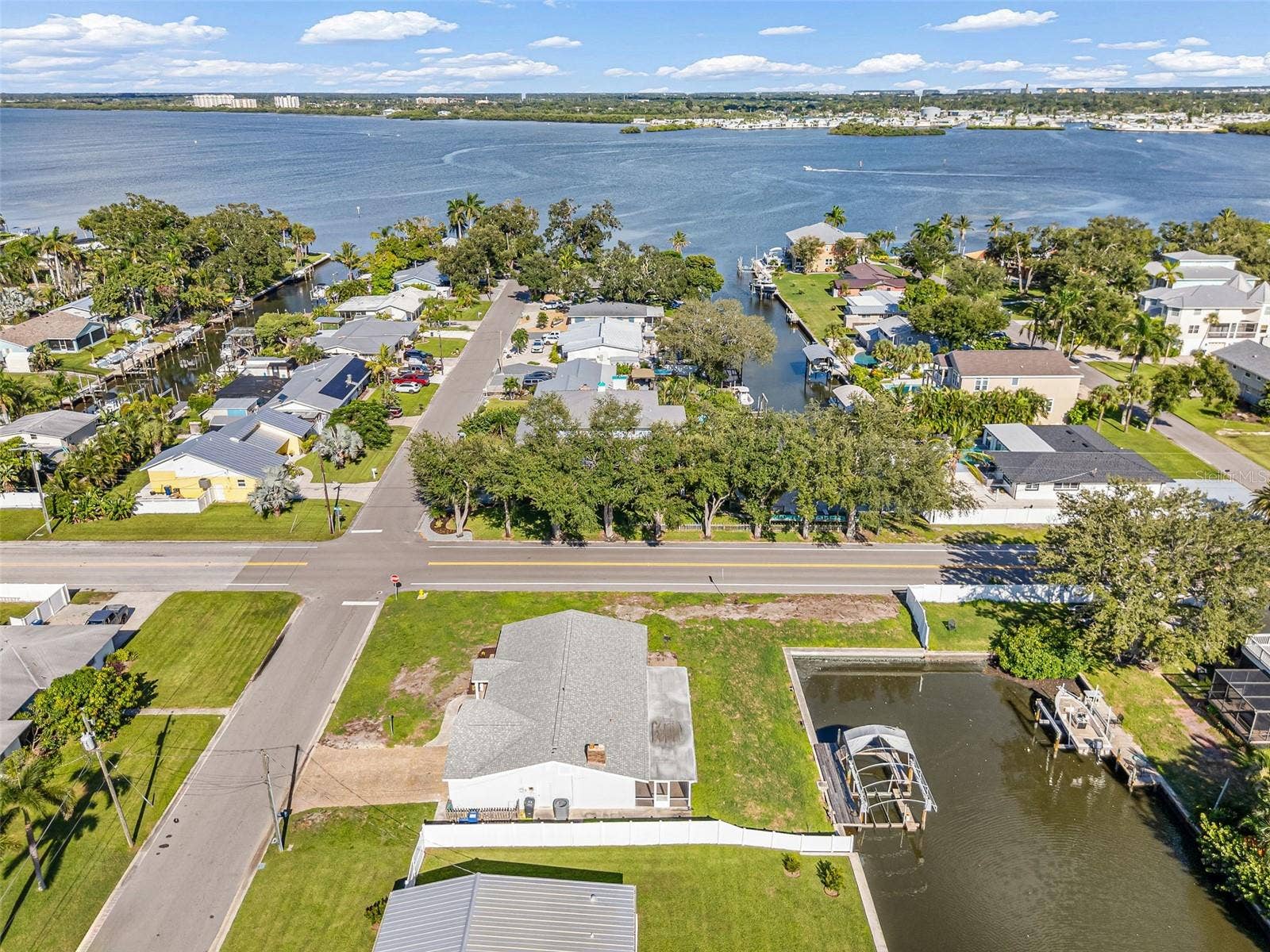 4405 PINFISH LANE, Palmetto, FL 34221 4405 PINFISH LANE, Palmetto, FL 34221