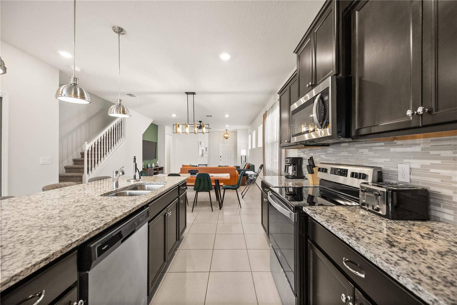 4039 LANA AVENUE, Davenport, FL 33897 4039 LANA AVENUE, Davenport, FL 33897