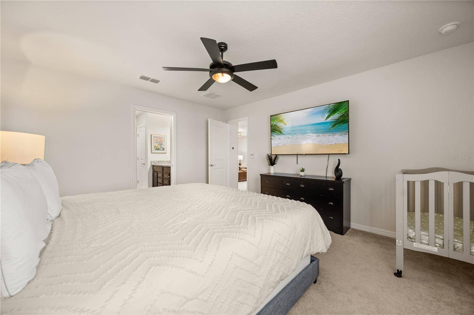 4039 LANA AVENUE, Davenport, FL 33897 4039 LANA AVENUE, Davenport, FL 33897