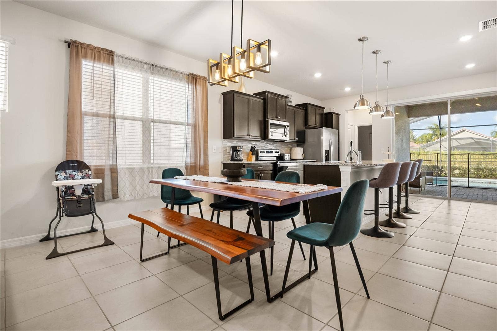 4039 LANA AVENUE, Davenport, FL 33897 4039 LANA AVENUE, Davenport, FL 33897