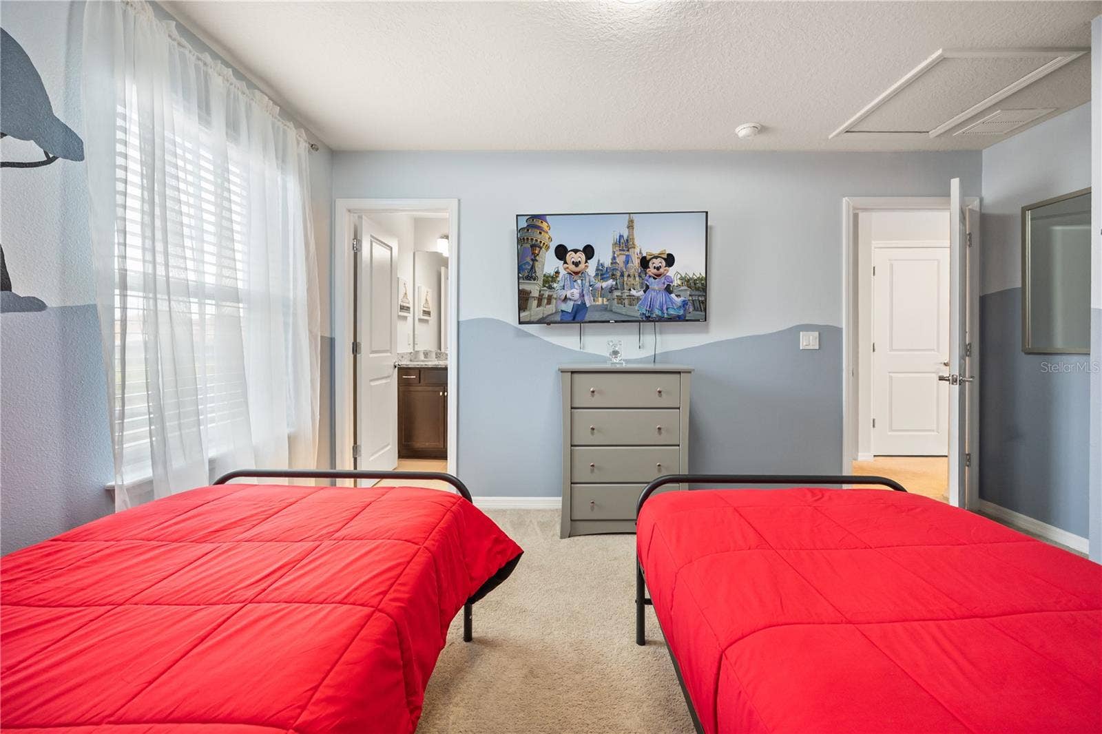 4039 LANA AVENUE, Davenport, FL 33897 4039 LANA AVENUE, Davenport, FL 33897