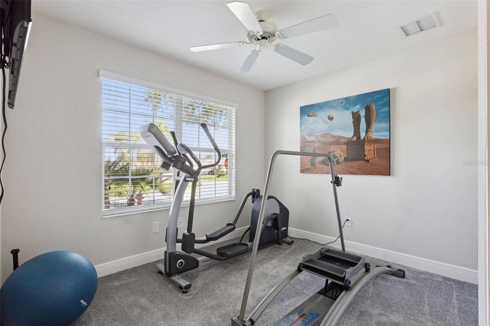 842 LUCKY LANE, The Villages, FL 32162 In-law suite/Bedroom 3