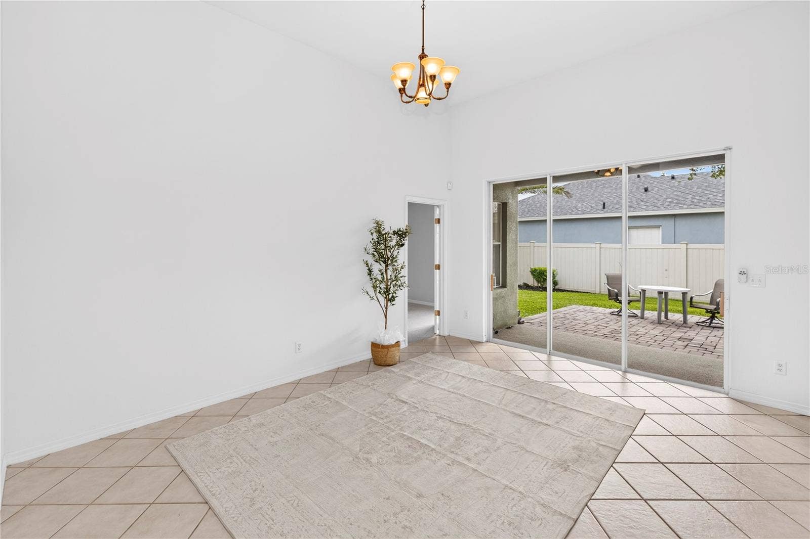 330 LAKE AMBERLEIGH DRIVE, Winter Garden, FL 34787 330 LAKE AMBERLEIGH DRIVE, Winter Garden, FL 34787