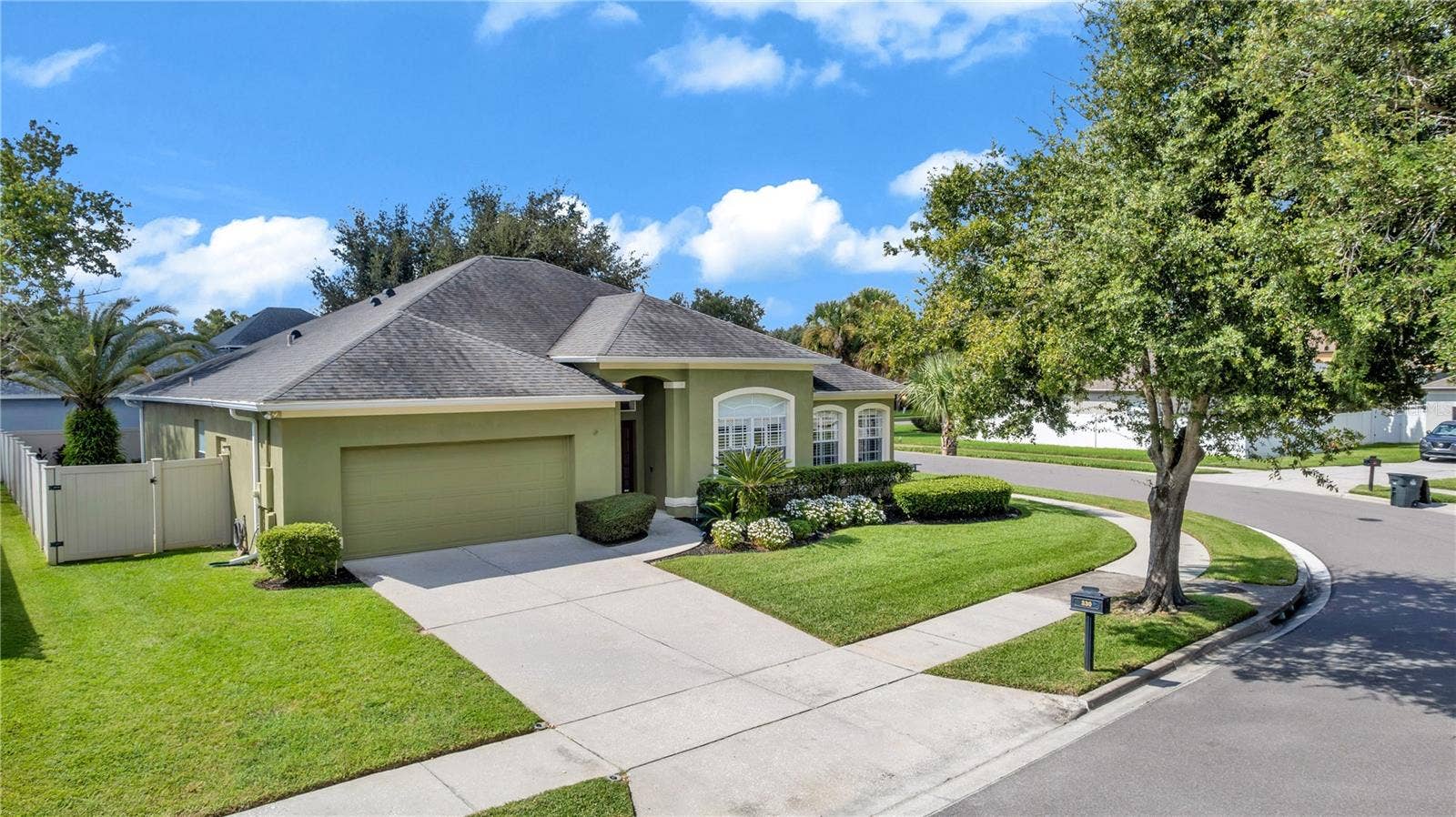 330 LAKE AMBERLEIGH DRIVE, Winter Garden, FL 34787 330 LAKE AMBERLEIGH DRIVE, Winter Garden, FL 34787