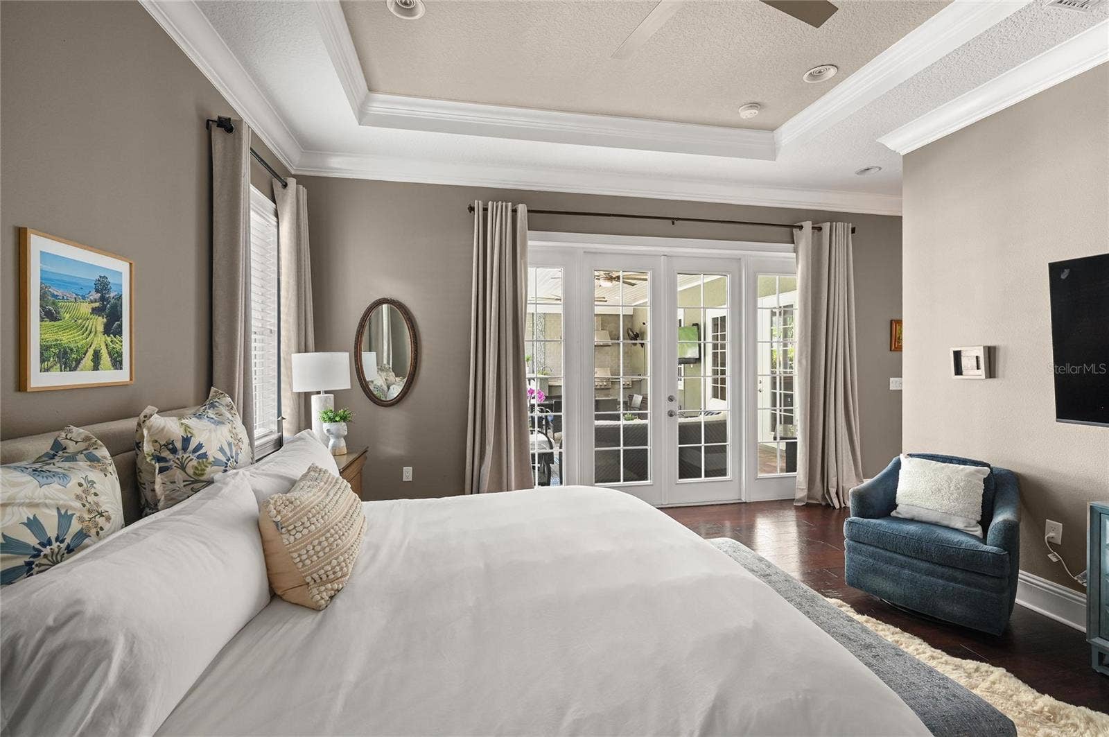 1951 WINTER PARK ROAD, Winter Park, FL 32789 The room is sizable enough for bedroom furniture and even a pair of chairs.