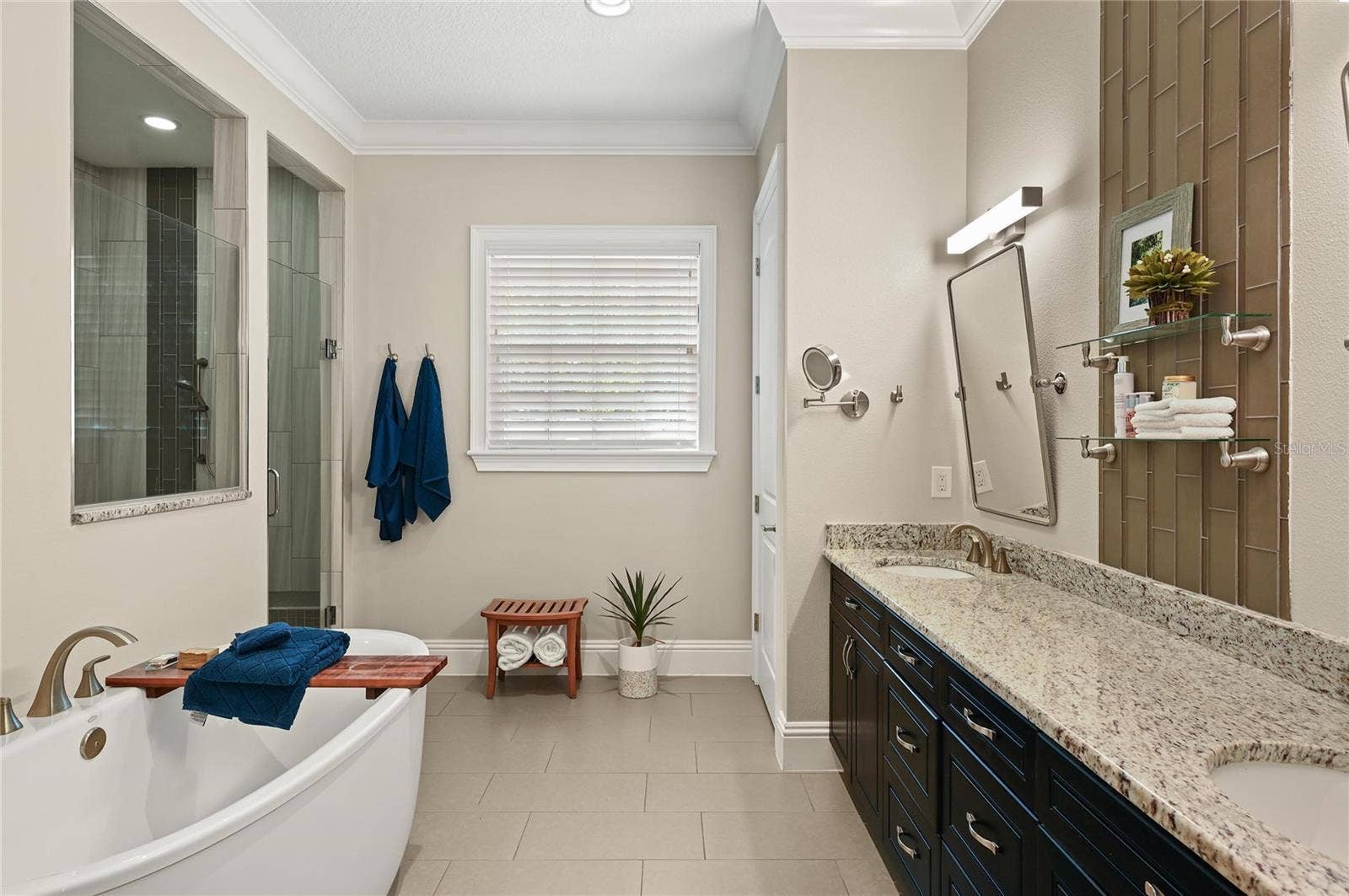 1951 WINTER PARK ROAD, Winter Park, FL 32789 At the end of a long day, the soaking tub invites you to linger a while!