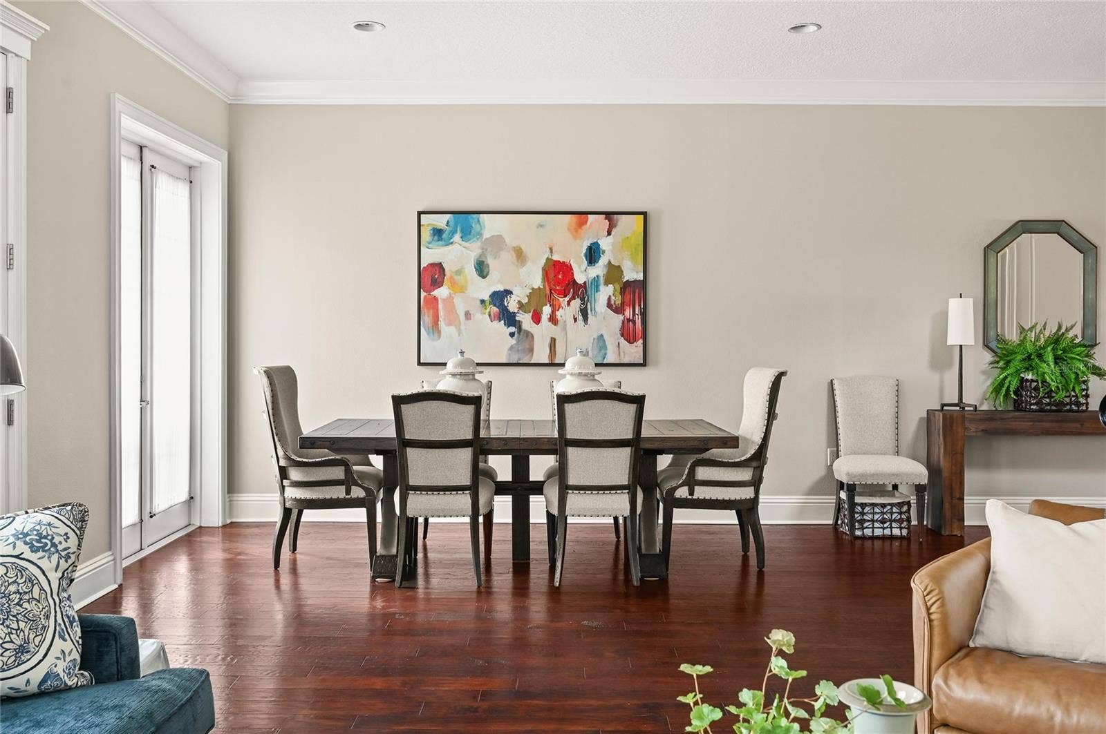 1951 WINTER PARK ROAD, Winter Park, FL 32789 There is ample room for a large dining table for special occasions and everyday dining.
