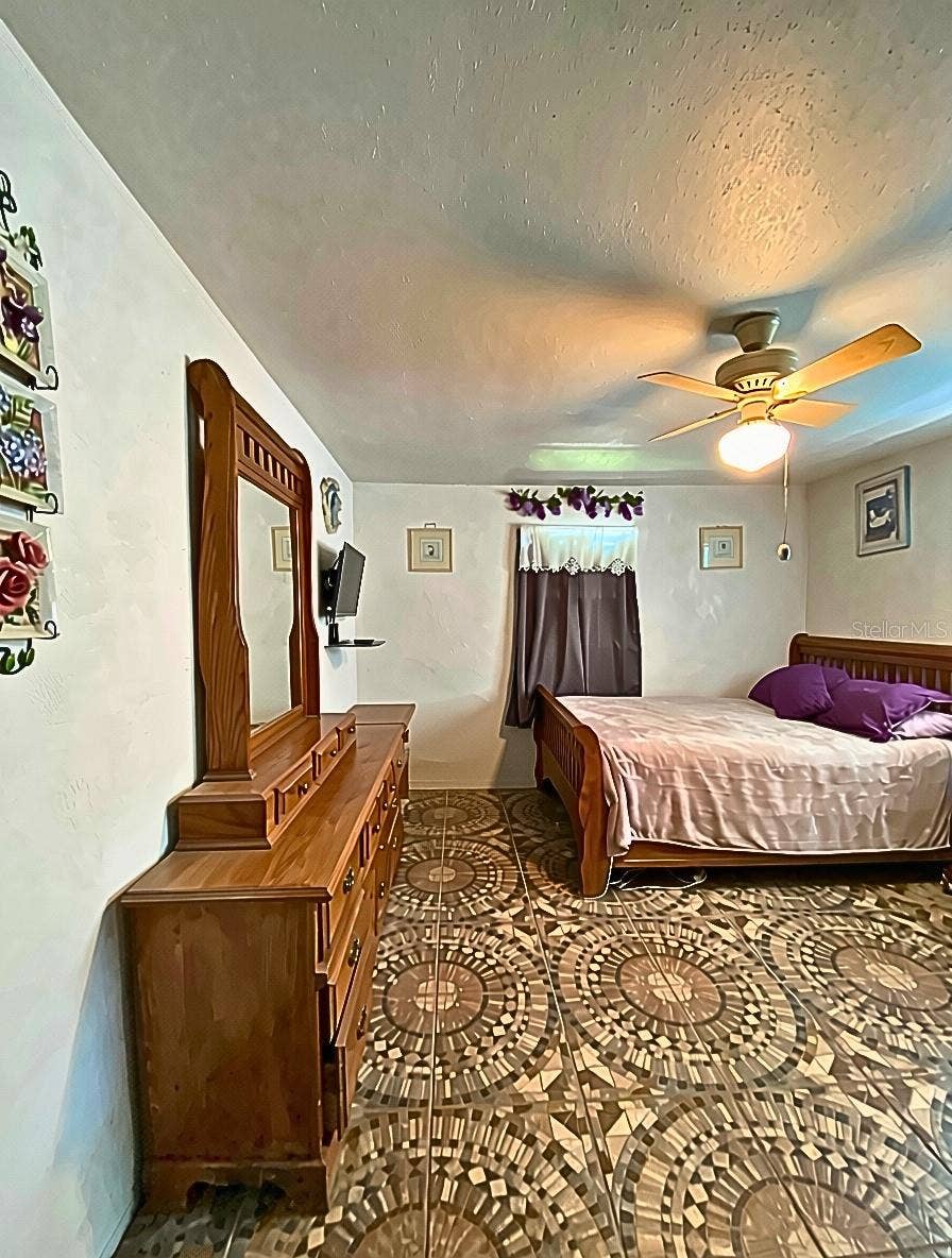 825 CAREY DRIVE, South Daytona, FL 32119 Master 2