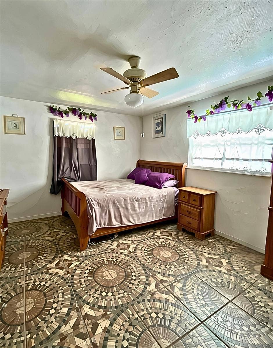 825 CAREY DRIVE, South Daytona, FL 32119 Master 2