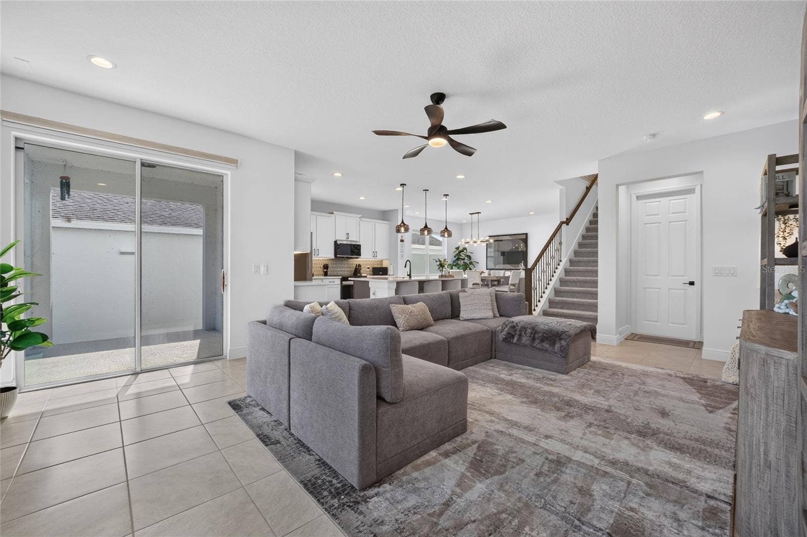7268 ROLLING LEAF ROAD, Groveland, FL 34736