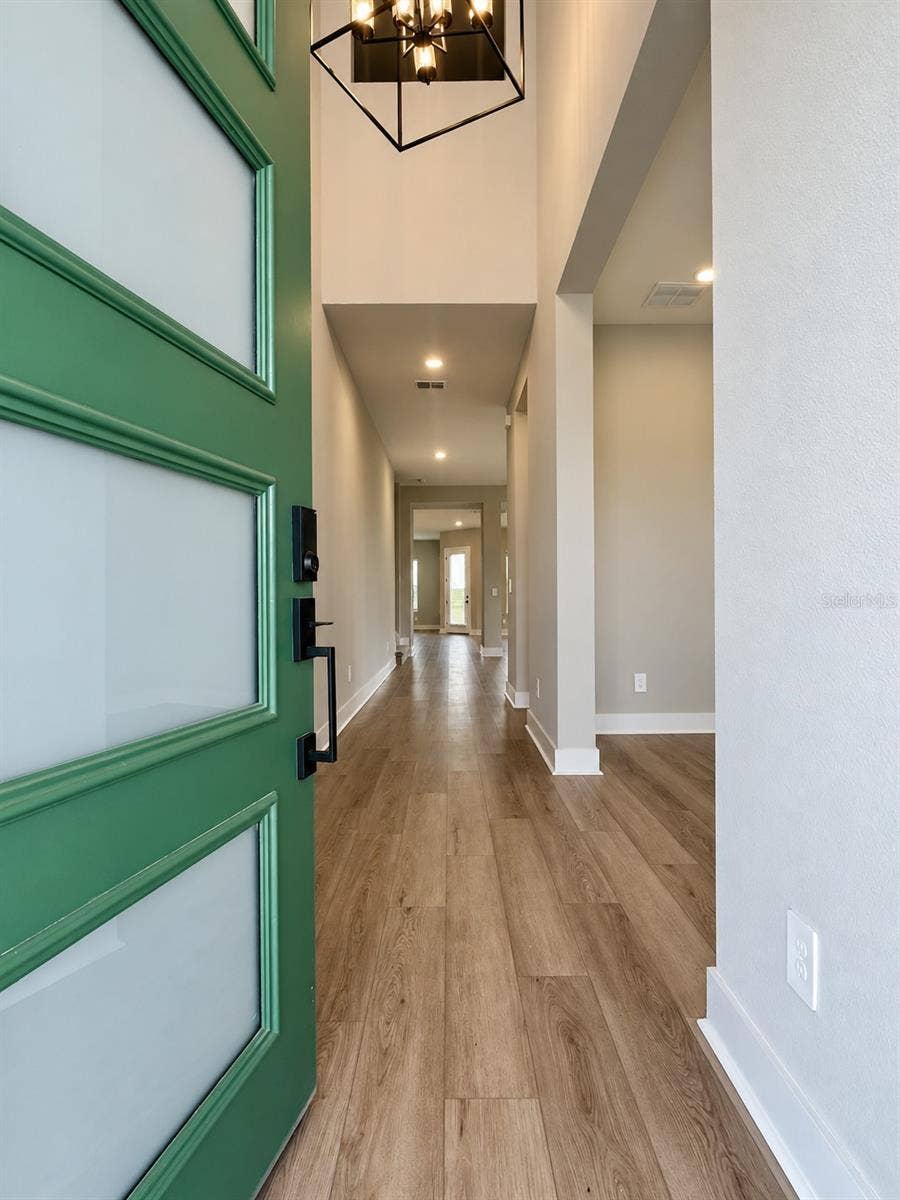 16477 SILVER BROOK WAY, Winter Garden, FL 34787 16477 SILVER BROOK WAY, Winter Garden, FL 34787