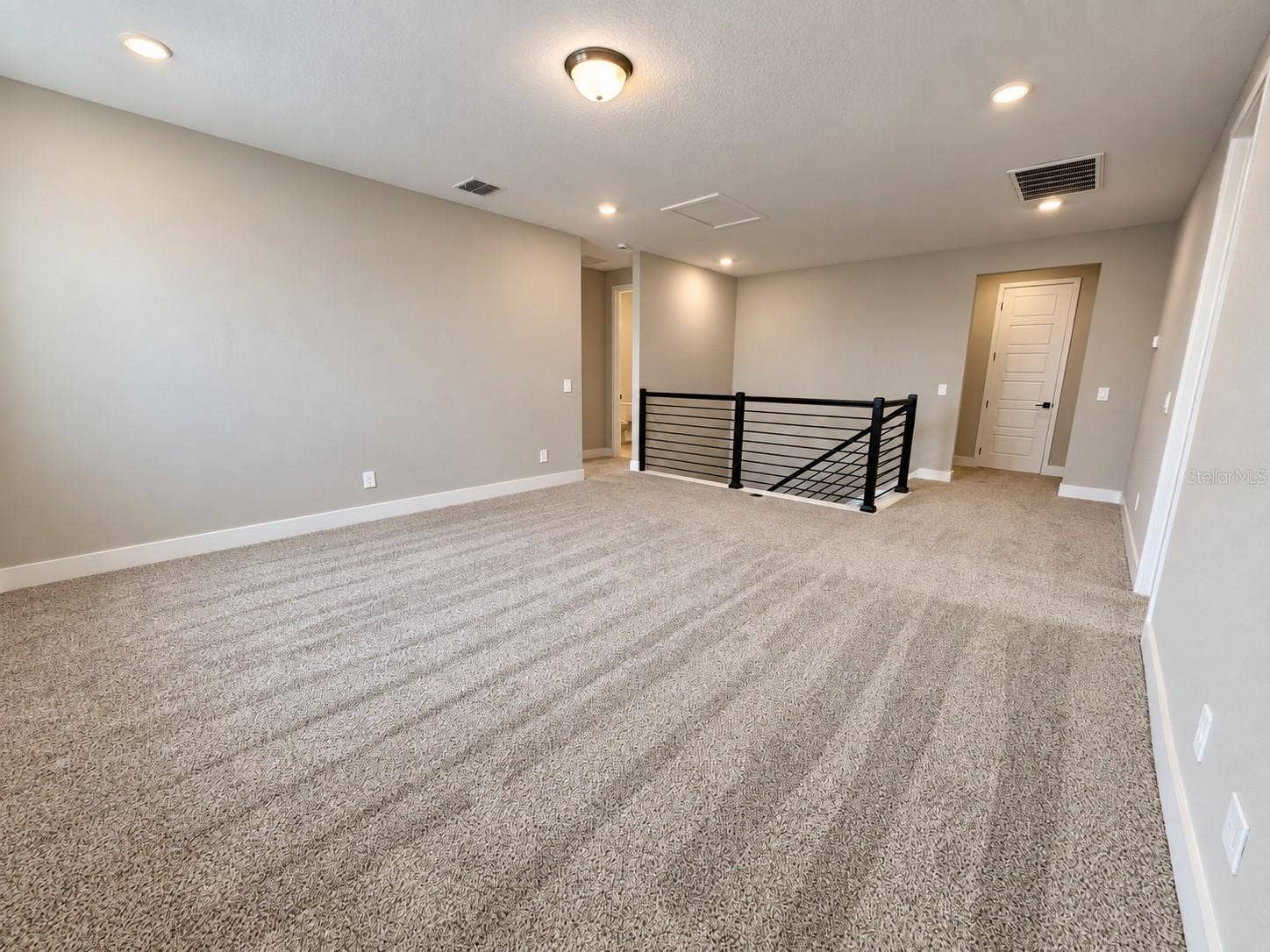 16477 SILVER BROOK WAY, Winter Garden, FL 34787 16477 SILVER BROOK WAY, Winter Garden, FL 34787