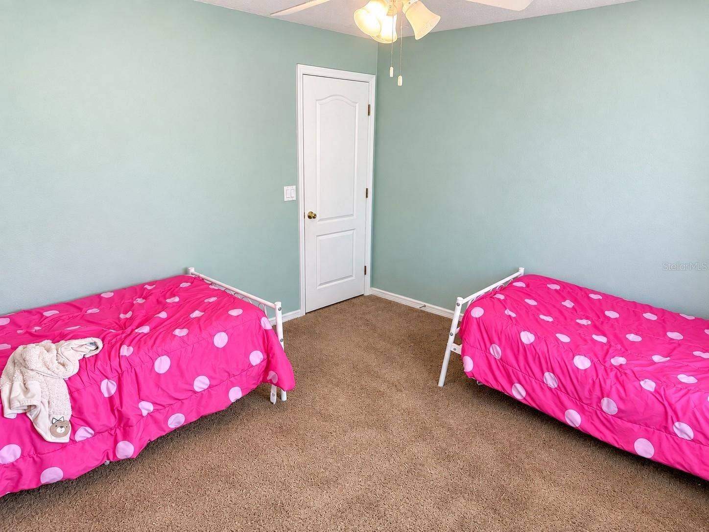 24107 MILFORD DRIVE, Eustis, FL 32736