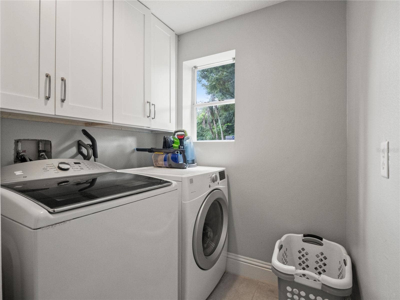 442 BRIERCLIFF DRIVE, Orlando, FL 32806 442 BRIERCLIFF DRIVE, Orlando, FL 32806
