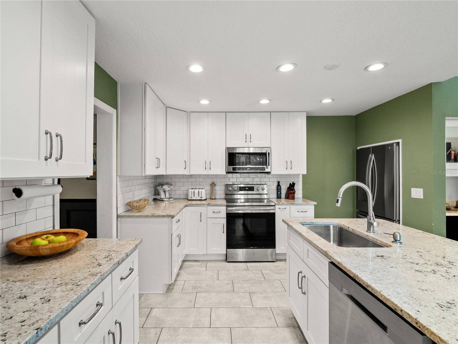 442 BRIERCLIFF DRIVE, Orlando, FL 32806 442 BRIERCLIFF DRIVE, Orlando, FL 32806