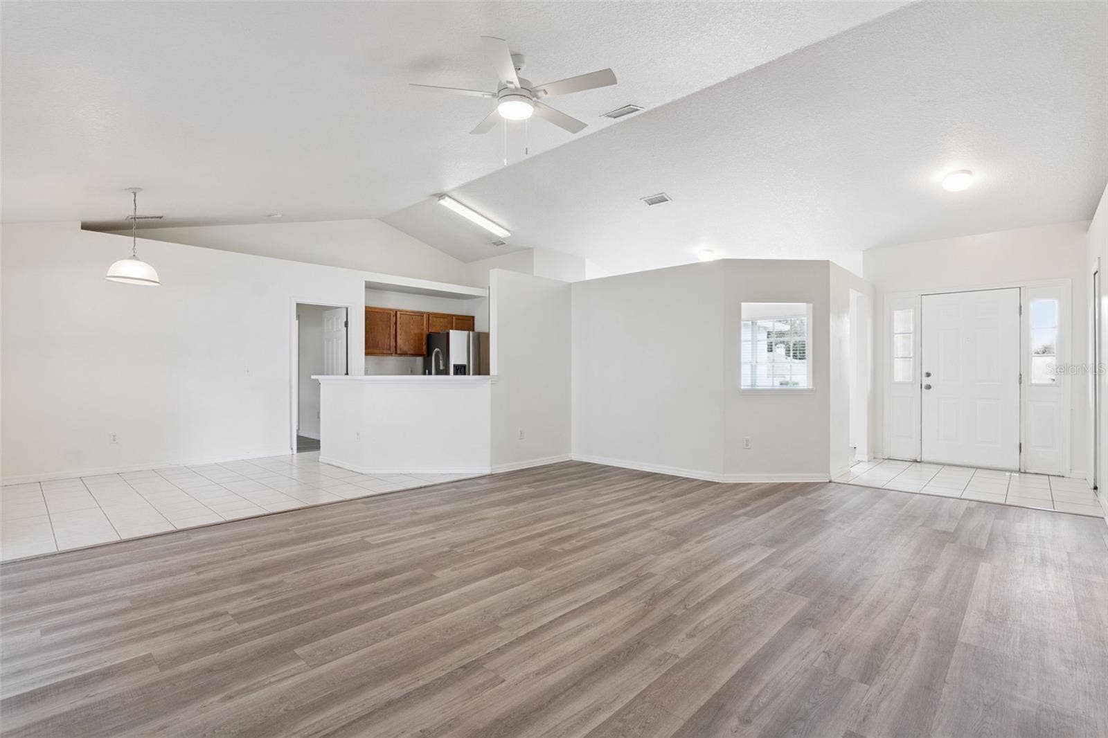 630 PARK VALLEY CIRCLE, Minneola, FL 34715 630 PARK VALLEY CIRCLE, Minneola, FL 34715