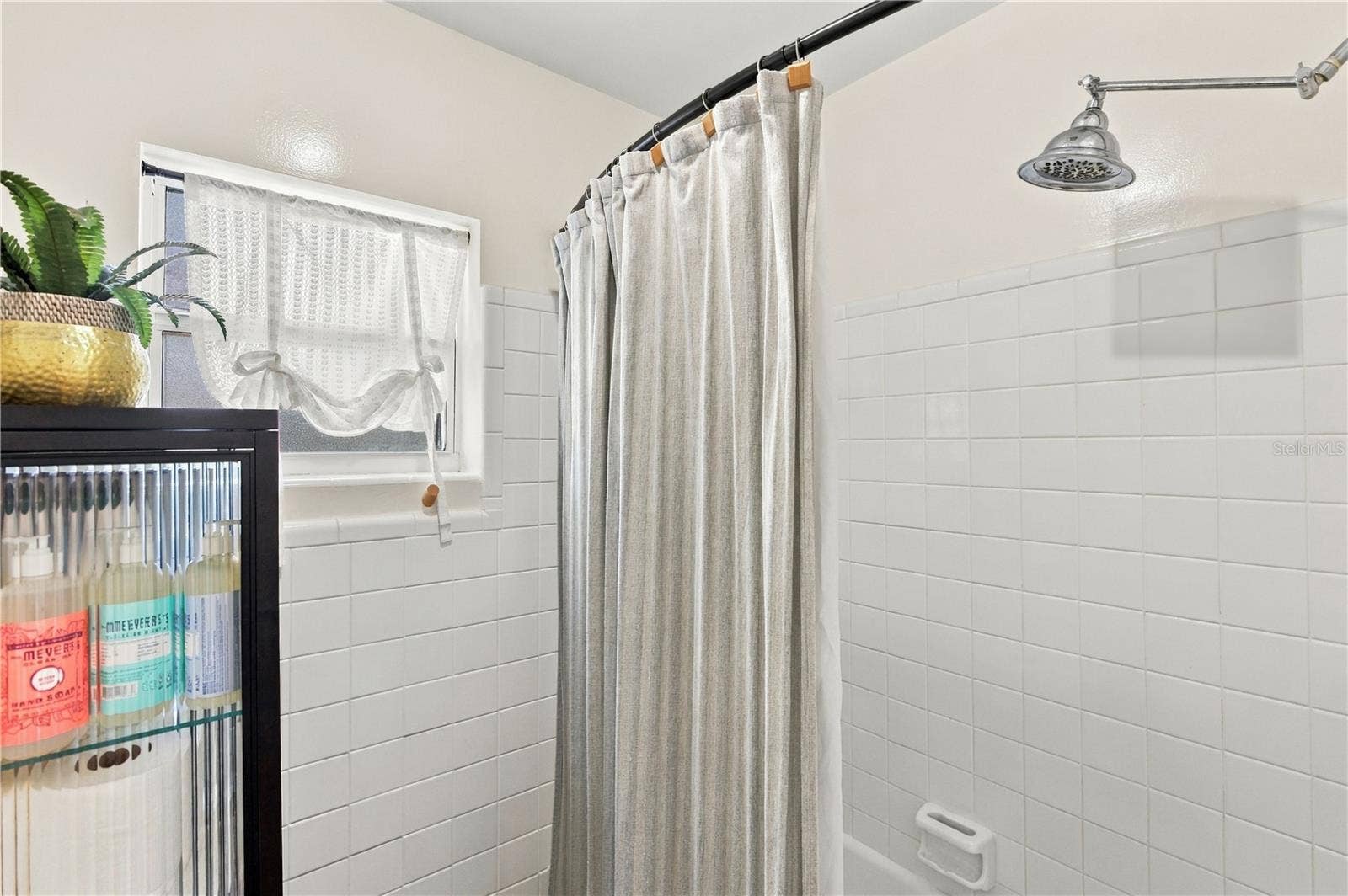 303 HALSEY STREET, Orlando, FL 32839 303 HALSEY STREET, Orlando, FL 32839