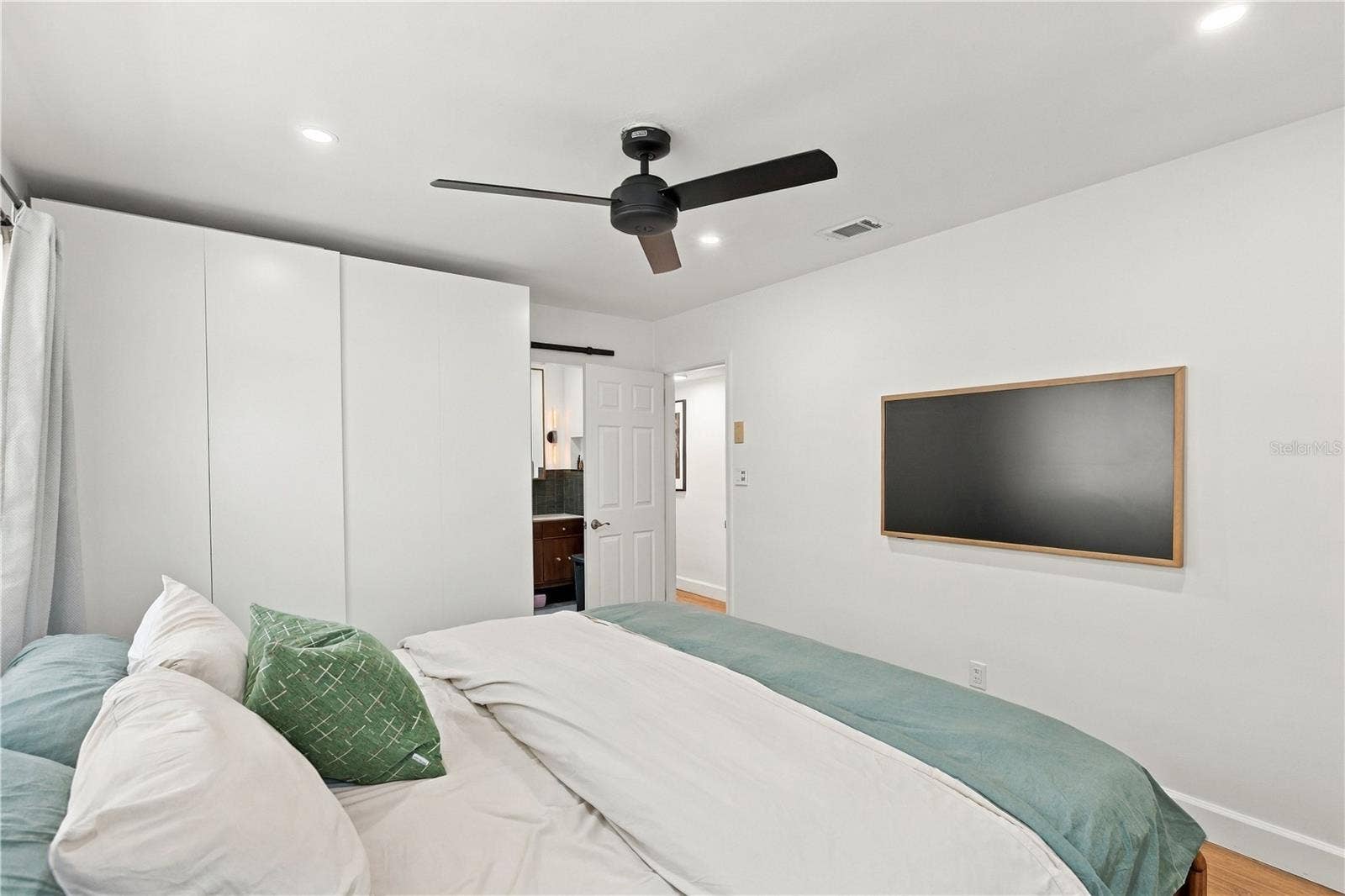 303 HALSEY STREET, Orlando, FL 32839 303 HALSEY STREET, Orlando, FL 32839