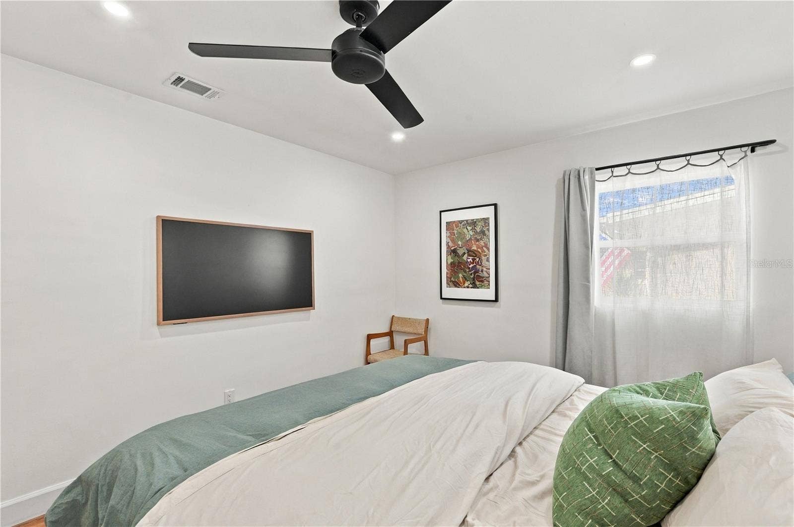 303 HALSEY STREET, Orlando, FL 32839 303 HALSEY STREET, Orlando, FL 32839