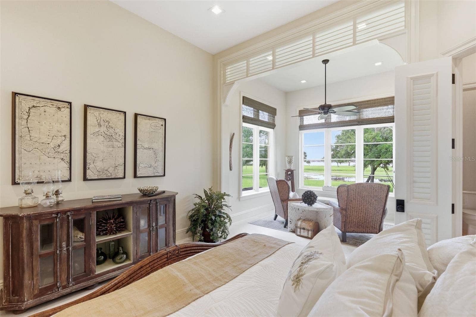 6075 S TROPICAL TRAIL, Merritt Island, FL 32952