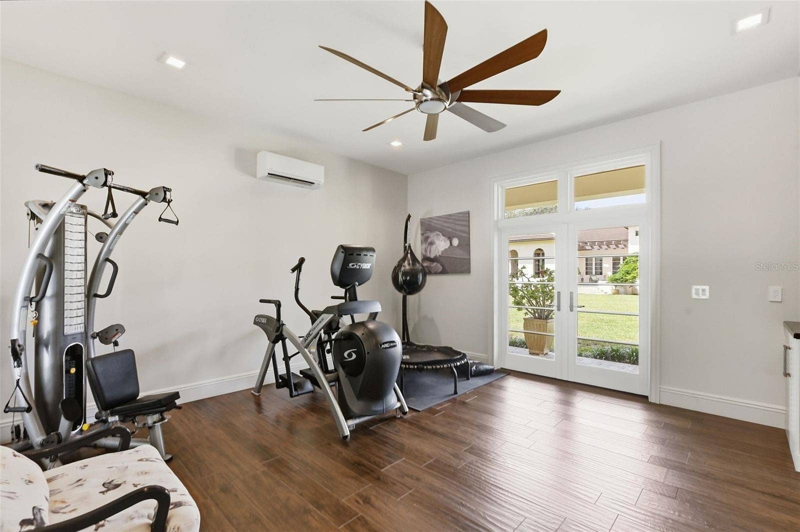 6075 S TROPICAL TRAIL, Merritt Island, FL 32952